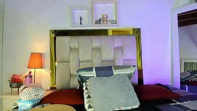 emmy r online show from January 2025 12:05:01 PM