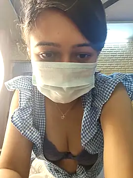 Snapshot of Angel_rani2 chatting on February 2025 05:31:02 PM Angel rani2 online show from February 2025 05:31:02 PM