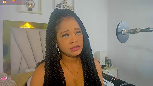 Snapshot of angel_dthroatt chatting on January 2025 12:10:01 PM angel dthroatt online show from January 2025 12:10:01 PM