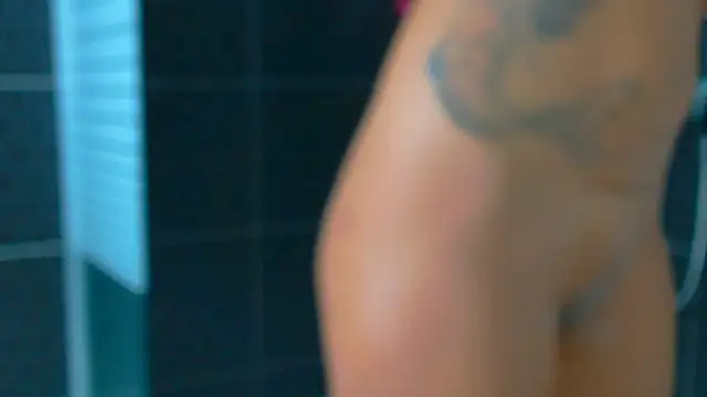 Snapshot of Turkish_Latina chatting on December 2024 12:38:01 AM Turkish Latina online show from December 2024 12:38:01 AM