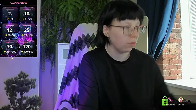 Snapshot of Melissa_Wells chatting on May 2026 06:20:01 AM Melissa Wells online show from May 2026 06:20:01 AM