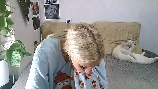 -GoldenGirl- online show from October 2025 11:10:01 AM