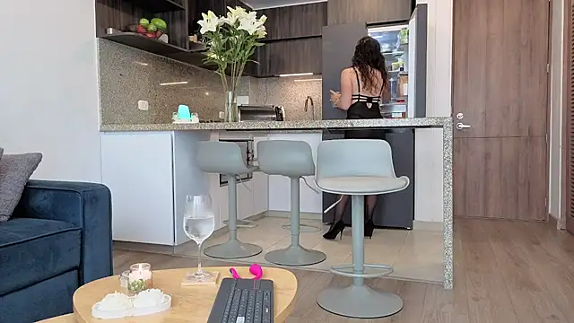 Monica-Bello online show from March 2026 03:04:01 PM