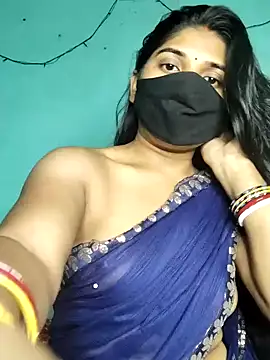 Snapshot of Luv_Adite20 chatting on February 2025 09:52:01 AM Luv Adite20 online show from February 2025 09:52:01 AM