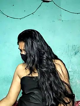 Snapshot of Luv_Adite20 chatting on February 2025 05:16:01 AM Luv Adite20 online show from February 2025 05:16:01 AM