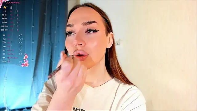 Snapshot of chups_girl chatting on February 2026 07:42:02 PM chups girl online show from February 2026 07:42:02 PM