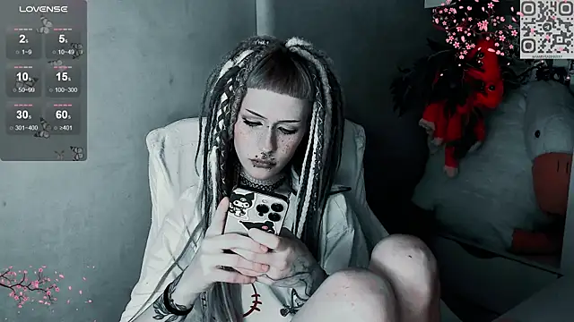 say mary online show from November 2025 02:28:02 PM