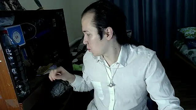 EvaMiron online show from February 2025 01:25:02 AM