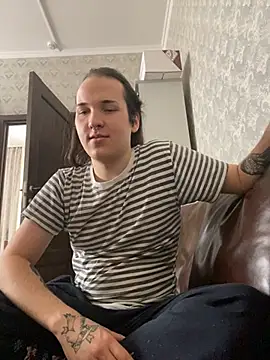 EvaMiron online show from March 2025 08:09:01 AM