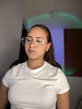 gretta kler1 online show from March 2025 02:20:01 AM