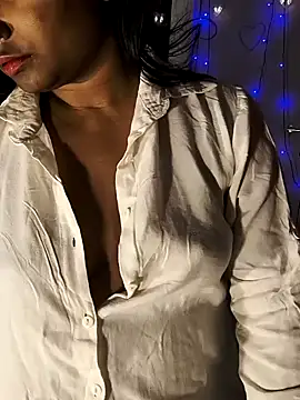 Snapshot of FANTASY_QUEEN_07 chatting on February 2025 09:59:01 PM FANTASY QUEEN 07 online show from February 2025 09:59:01 PM