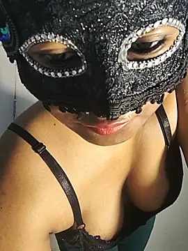 Snapshot of FANTASY_QUEEN_07 chatting on June 2026 02:35:02 AM FANTASY QUEEN 07 online show from June 2026 02:35:02 AM