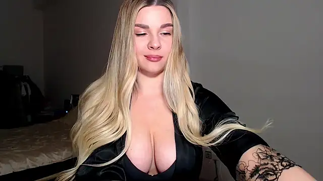 MiaMurMur online show from February 2026 01:51:01 PM