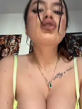 deliaroyal online show from January 2025 01:16:02 PM