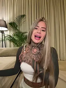 bambixboo online show from November 2025 08:30:02 PM