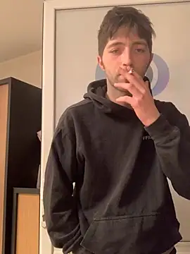 GuillaumebeauZizi online show from February 2026 07:17:02 PM