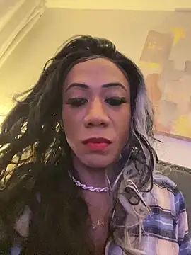 Snapshot of CaramelDipper chatting on March 2025 10:44:02 AM CaramelDipper online show from March 2025 10:44:02 AM