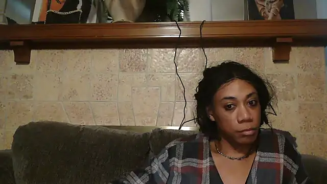 Snapshot of CaramelDipper chatting on February 2026 09:44:02 PM CaramelDipper online show from February 2026 09:44:02 PM