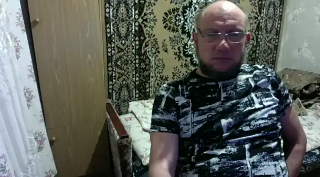 Snapshot of Bossun79 chatting on February 2025 09:50:01 PM Bossun79 online show from February 2025 09:50:01 PM