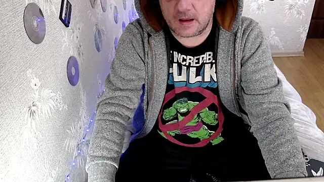 Snapshot of Bossun79 chatting on October 2025 07:32:01 AM Bossun79 online show from October 2025 07:32:01 AM