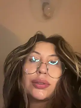 marie2  online show from March 2025 02:41:02 AM