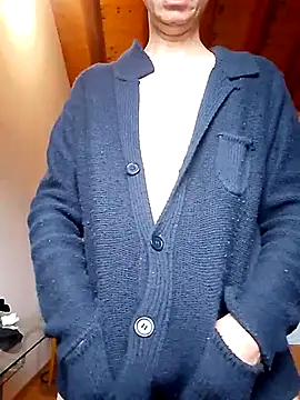 Snapshot of Anastasio33 chatting on February 2025 08:59:02 AM Anastasio33 online show from February 2025 08:59:02 AM