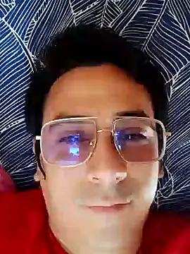 Snapshot of Rejy1992 chatting on January 2025 08:40:01 PM Rejy1992 online show from January 2025 08:40:01 PM