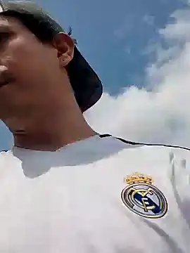 Snapshot of Rejy1992 chatting on January 2025 04:01:01 PM Rejy1992 online show from January 2025 04:01:01 PM