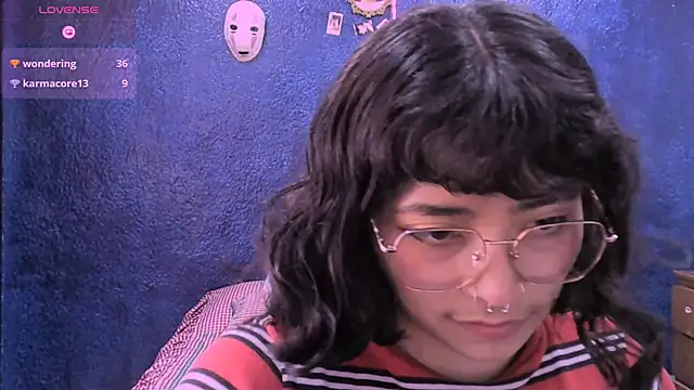 NinaYellow online show from January 2026 05:27:02 PM