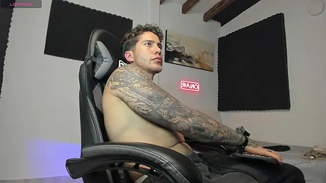 LucianSinclair online show from September 2025 12:16:01 AM