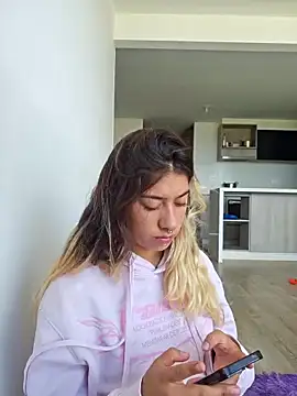 Enyeld ruru online show from November 2025 04:29:01 PM