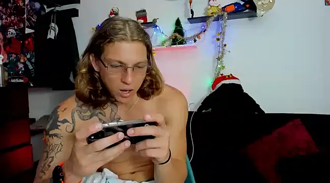 Tom Krakow online show from December 2024 09:37:01 PM