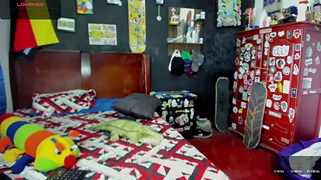 Tom Krakow online show from November 2025 04:29:02 PM