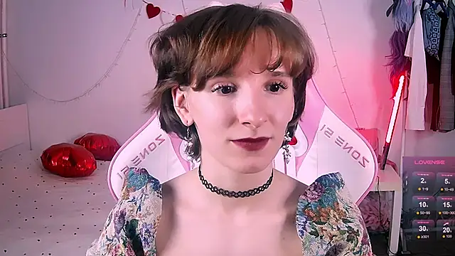 Violet Veliya online show from February 2026 04:02:01 PM