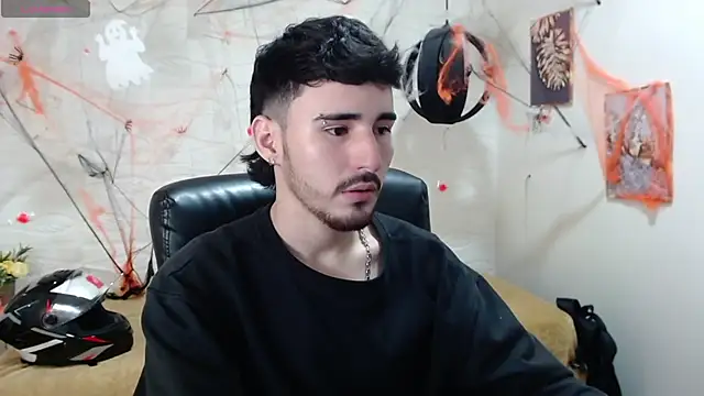 DmitriSanders online show from December 2024 09:16:01 PM