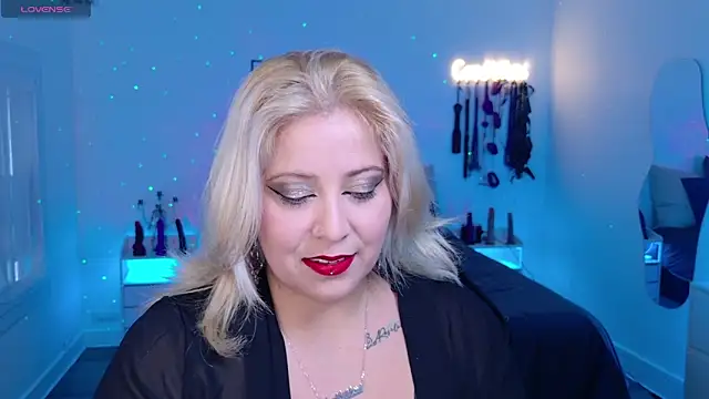 blackwidow s1 online show from November 2025 09:30:01 AM