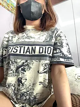 Linh diudang online show from September 2025 03:08:01 AM