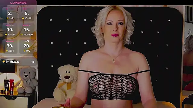 OliviaShaw23 online show from February 2026 09:08:01 PM