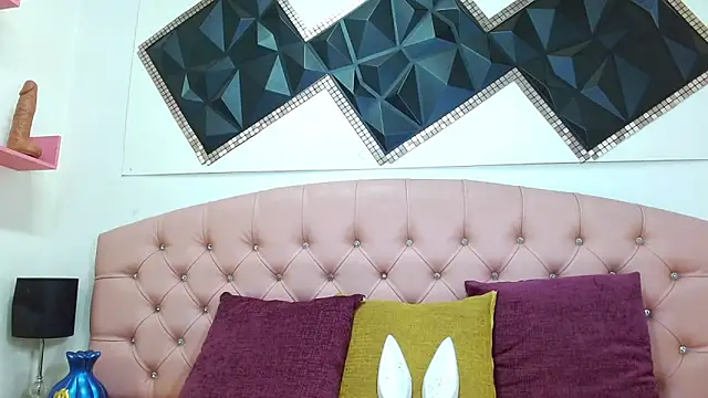 andrea safeira doll online show from February 2026 10:15:02 PM