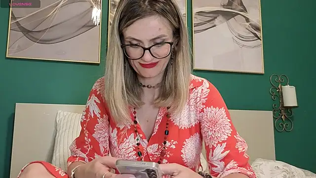 Snapshot of hotjessyca chatting on May 2026 06:48:01 PM hotjessyca online show from May 2026 06:48:01 PM