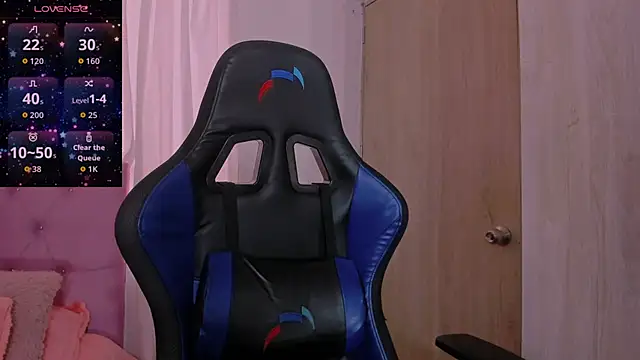 Snapshot of ParisShayk chatting on February 2026 06:04:02 PM ParisShayk online show from February 2026 06:04:02 PM