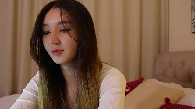 Sarasuo1 online show from January 2025 12:19:02 PM