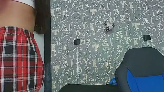 Cloeandtyfanny online show from September 2025 09:31:01 PM