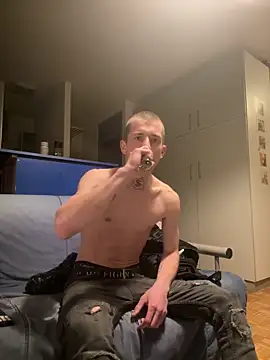 bosnianhot online show from April 2026 08:18:01 PM