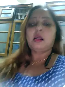 Snapshot of Dianaa9 chatting on October 2025 01:23:02 PM Dianaa9 online show from October 2025 01:23:02 PM