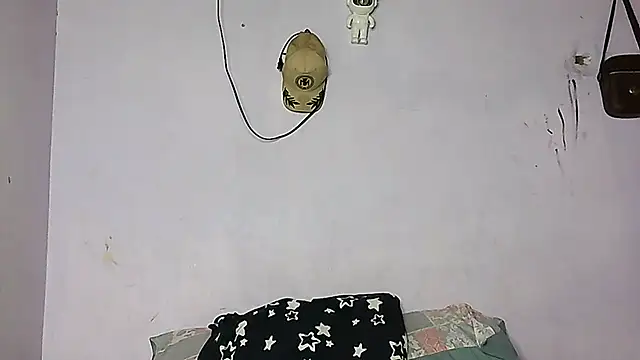 Snapshot of PRINSES24-7 chatting on February 2026 01:50:02 PM PRINSES24-7 online show from February 2026 01:50:02 PM