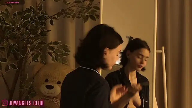 SophieCharm online show from March 2026 04:51:01 AM