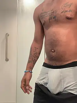 Snapshot of curvedicbandit6_2 chatting on January 2025 10:29:02 AM curvedicbandit6 2 online show from January 2025 10:29:02 AM