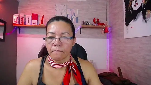 MaturePure online show from November 2025 05:19:01 PM