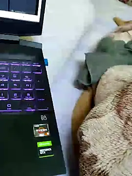 Brown Munda047 online show from December 2024 11:02:02 PM